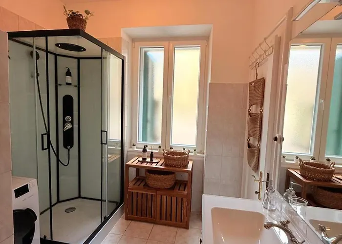 Brand New Center Nostalgija