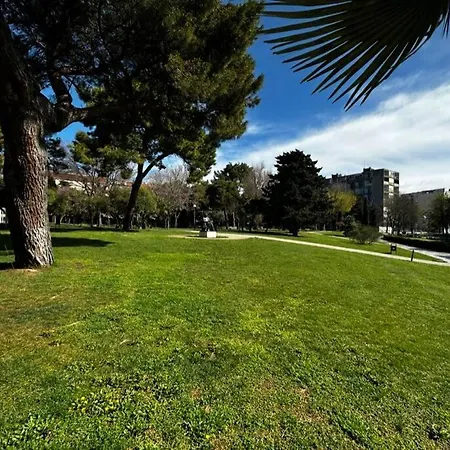 Brand New Center Nostalgija Apartament