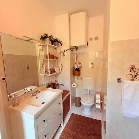 Brand New Center Nostalgija *